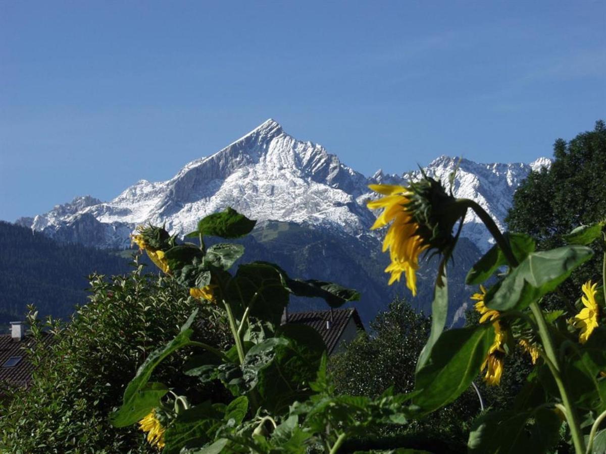 Gaestehaus Loedermann Garmisch-Partenkirchen Bagian luar foto