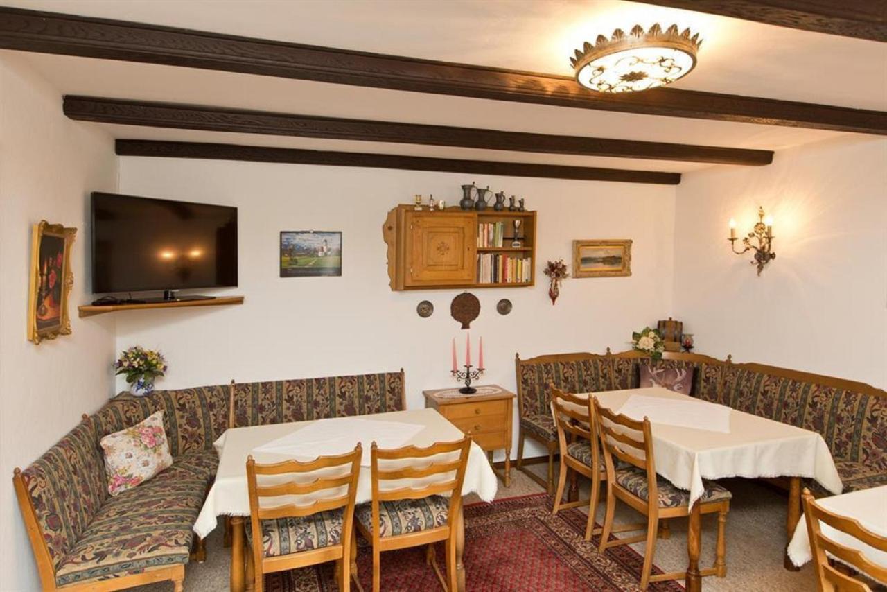 Gaestehaus Loedermann Garmisch-Partenkirchen Bagian luar foto
