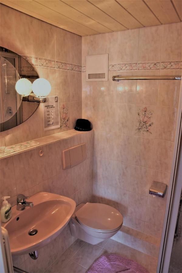 Gaestehaus Loedermann Garmisch-Partenkirchen Bagian luar foto