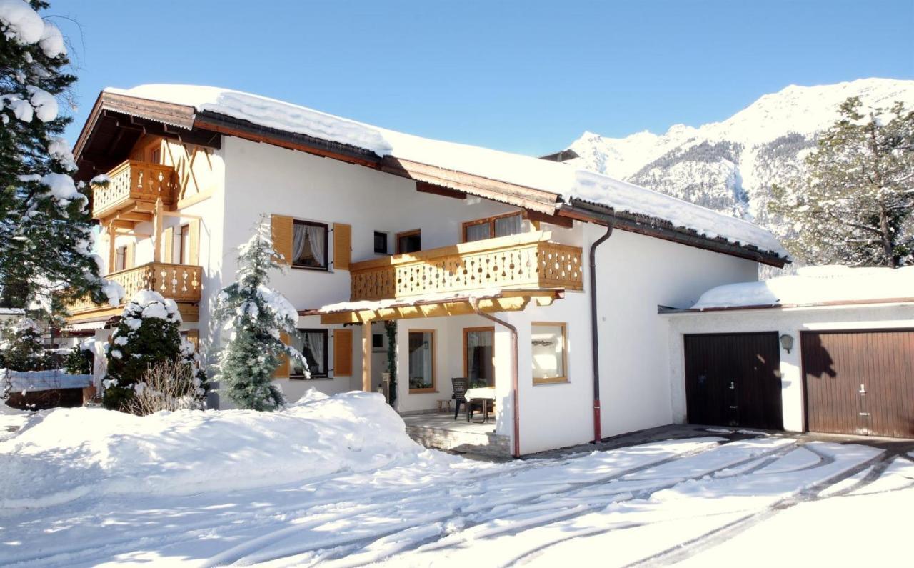 Gaestehaus Loedermann Garmisch-Partenkirchen Bagian luar foto