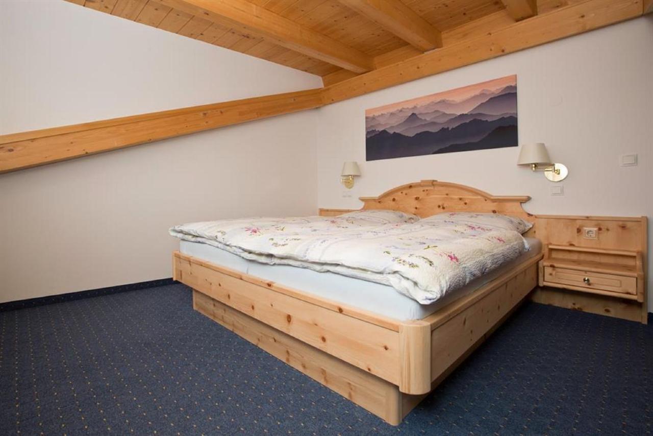 Gaestehaus Loedermann Garmisch-Partenkirchen Bagian luar foto