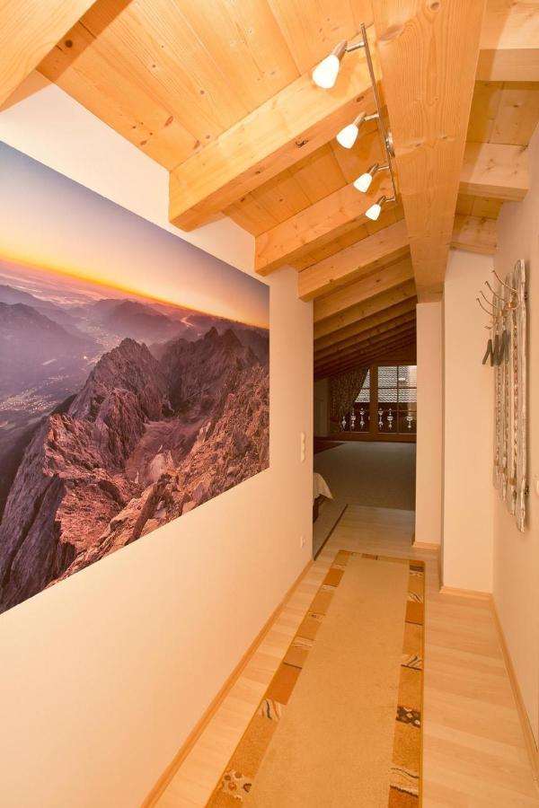 Gaestehaus Loedermann Garmisch-Partenkirchen Bagian luar foto
