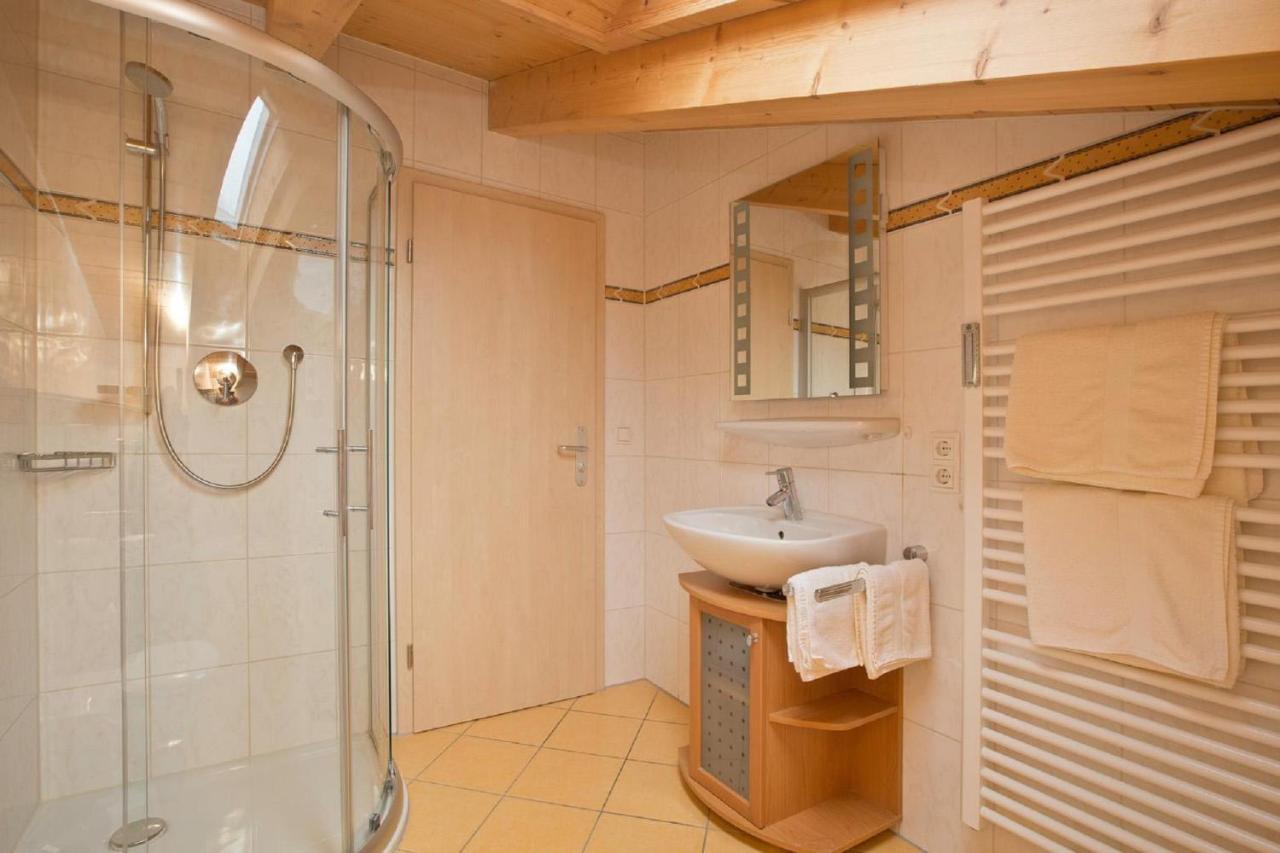Gaestehaus Loedermann Garmisch-Partenkirchen Bagian luar foto